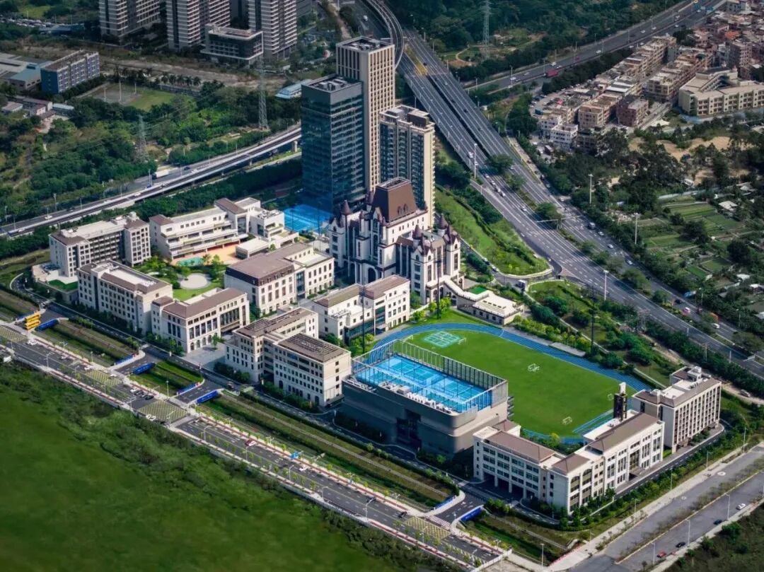 广州博萃德学校校园航拍