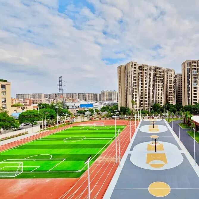 佛山暨大港澳子弟学校运动场