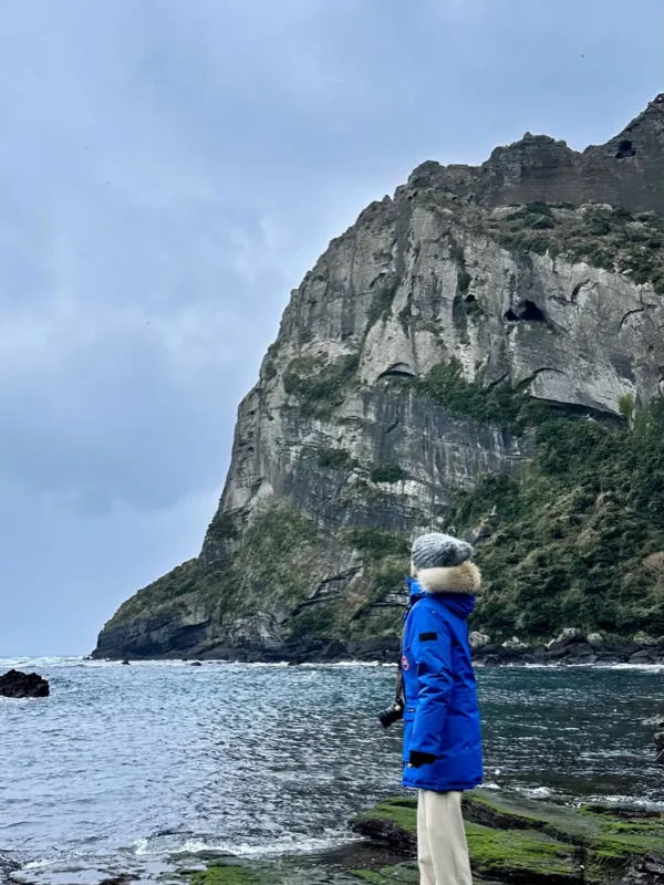 ROSSO国际艺术中心 | iOFFER I 大一创业,毕业就有4个行业的工作经验,她拿下RCA/UAL等8枚策展Offer!(上)