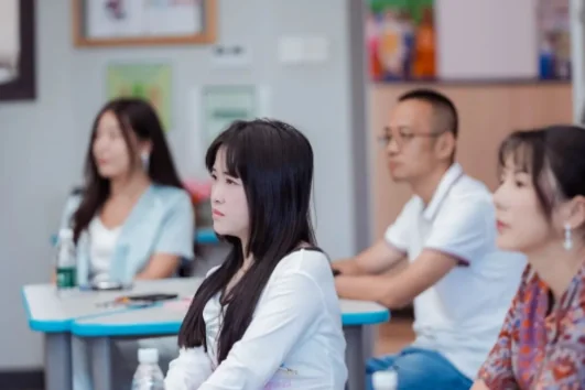 深圳市普林云海港人子弟学校 | 普林云海IB家长工作坊：从探究出发，激活学习与成长动力