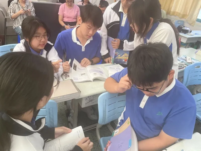 深圳市云顶学校国际班日语樱华书院 | 优质课堂绽芬芳 同台竞技谱华章