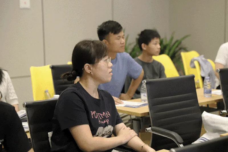 桃李未来湾区国际书院 | 湾区国际书院419开放日回顾：湾区家庭的国际化升学新选择