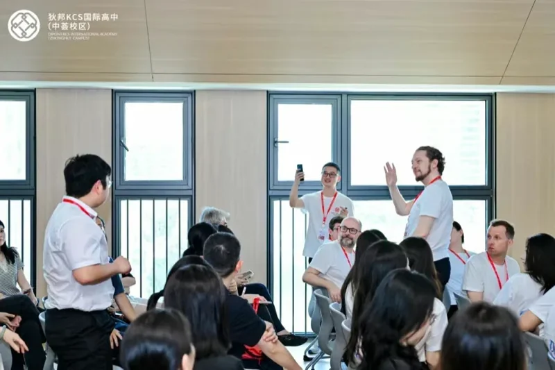 狄邦KCS国际高中（中荟校区）|  以梦为帆，共启新程 | DKIA首届新生开学典礼圆满礼成