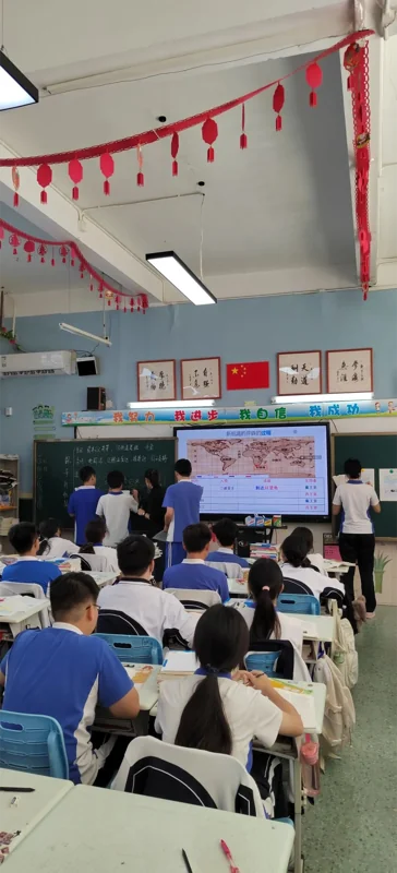 深圳市云顶学校国际班日语樱华书院  |  大道众行展风采 魅力课堂促花开