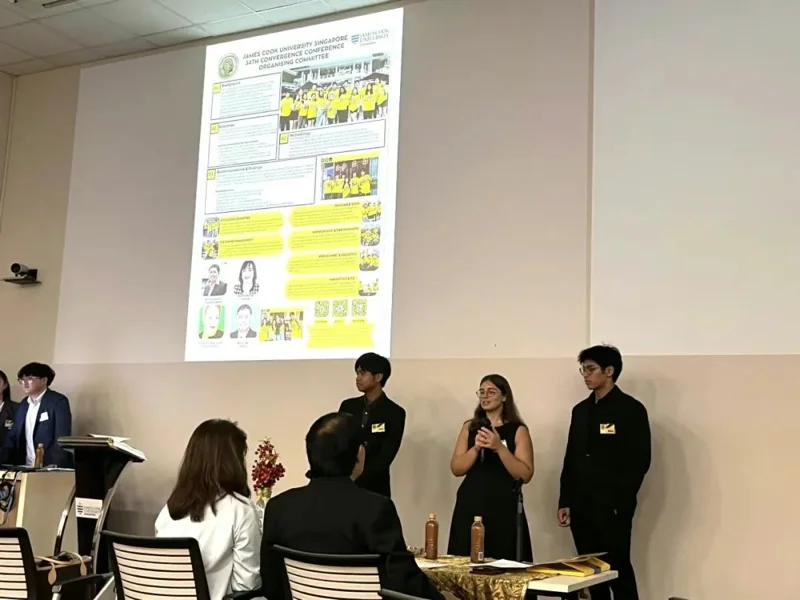 智略国际教育 | 智略受邀参加JCU学科成果展示会:持续助力人才培养