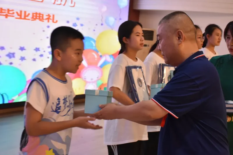 深圳市云顶学校日语国际部 | 学校活动 | 少年恰成长 筑梦行远方