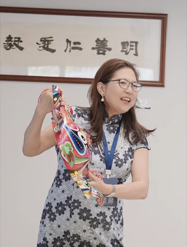 丽林维育学校(VPA) | “中国心,世界眼” ,VPA 非遗捐赠和传统文化