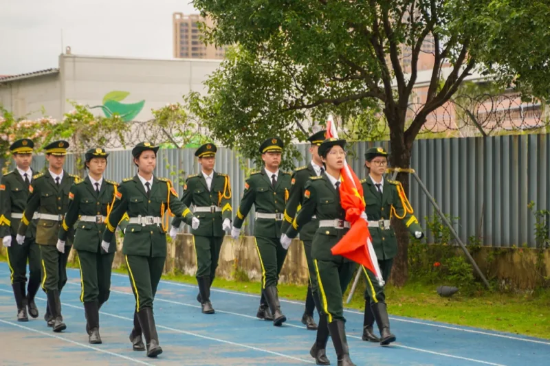 深圳市中新中学 | 规范塑行，习惯铸魂 I 深圳市中新中学第八周升旗仪式