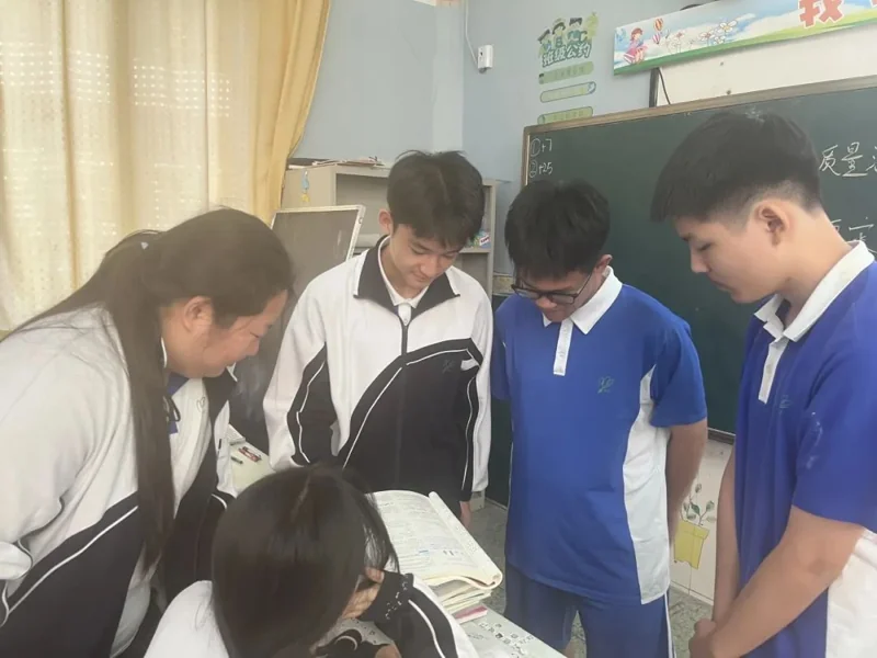 深圳市云顶学校国际班日语樱华书院 | 优质课堂绽芬芳 同台竞技谱华章