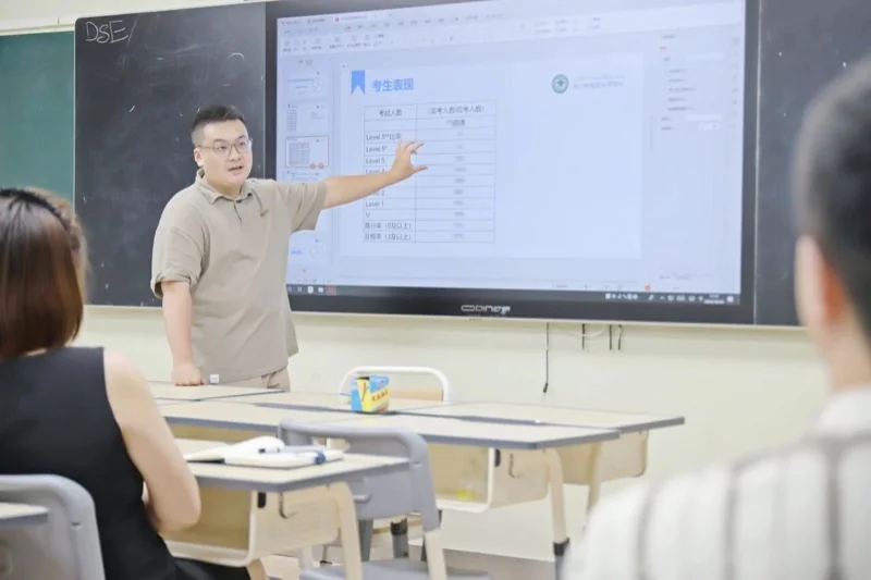 深圳市新福景双语学校 | 中六模考全面复盘,精准规划助力备战2026DSE
