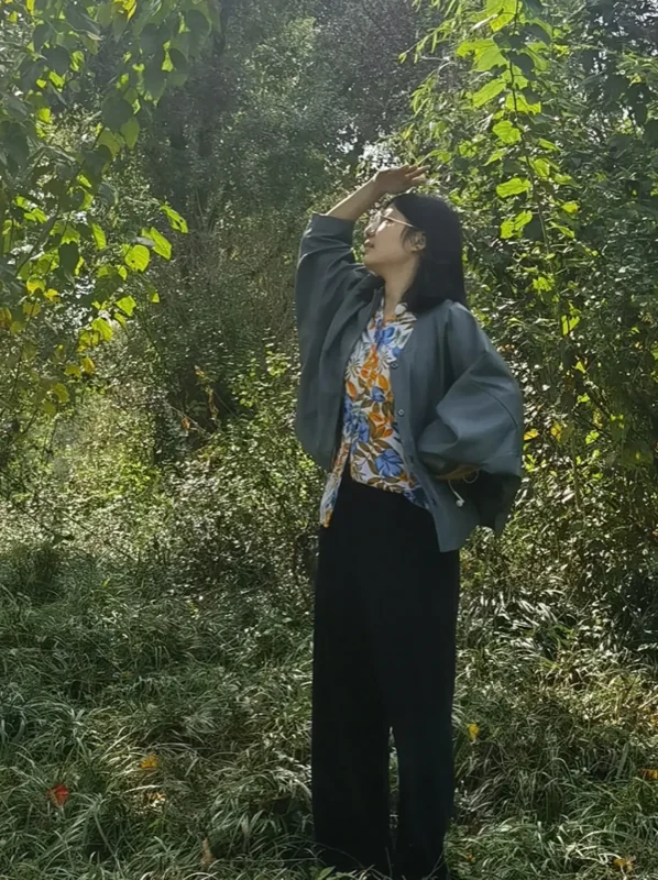 ROSSO国际艺术中心 | iOFFER| 她用同1本作品集，拿下UAL戏服、插画双专业本科直录！金斯顿/南安也递来橄榄枝！