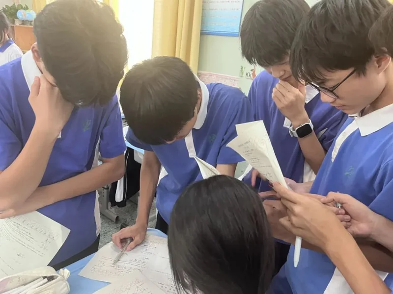 深圳市云顶学校国际班日语樱华书院 | 优质课堂绽芬芳 同台竞技谱华章