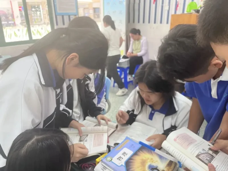 深圳市云顶学校国际班日语樱华书院 | 优质课堂绽芬芳 同台竞技谱华章