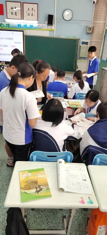 深圳市云顶学校国际班日语樱华书院  |  大道众行展风采 魅力课堂促花开