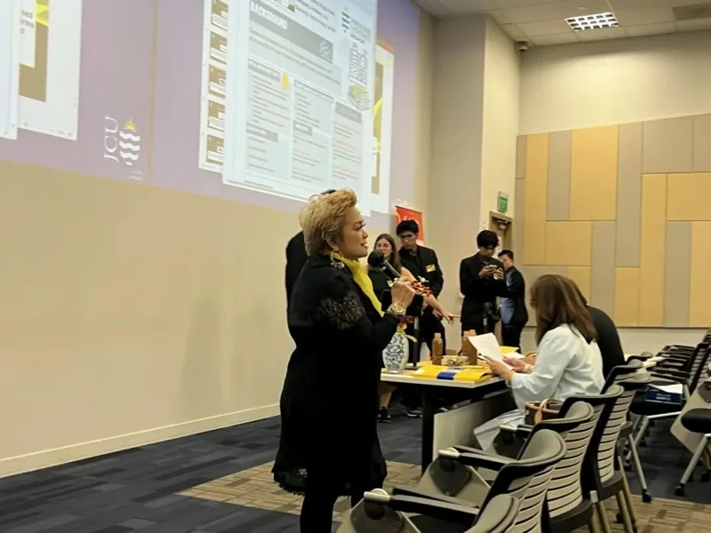 智略国际教育 | 智略受邀参加JCU学科成果展示会:持续助力人才培养