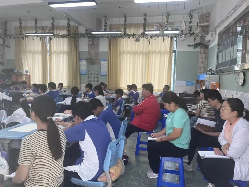 深圳市云顶学校国际班日语樱华书院 | 优质课堂绽芬芳 同台竞技谱华章