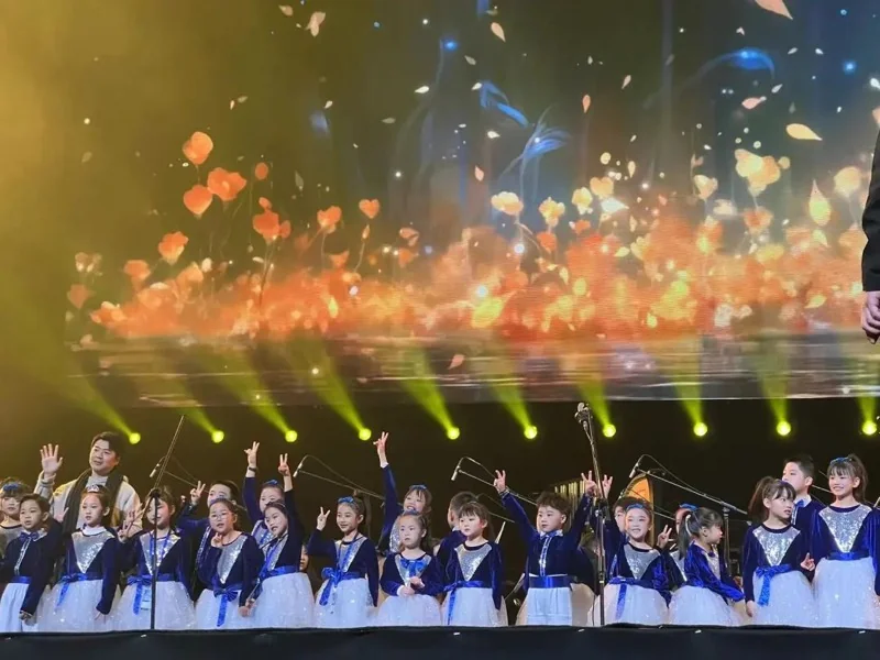 天立教育国际高中丨与郎朗大师同台!天立学子闪耀世界顶级音乐舞台
