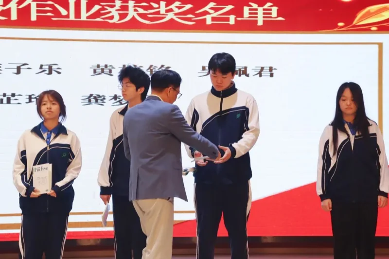 深圳市云顶精英国际高中 | 校园掠影 | 热血启程,筑梦青春!
