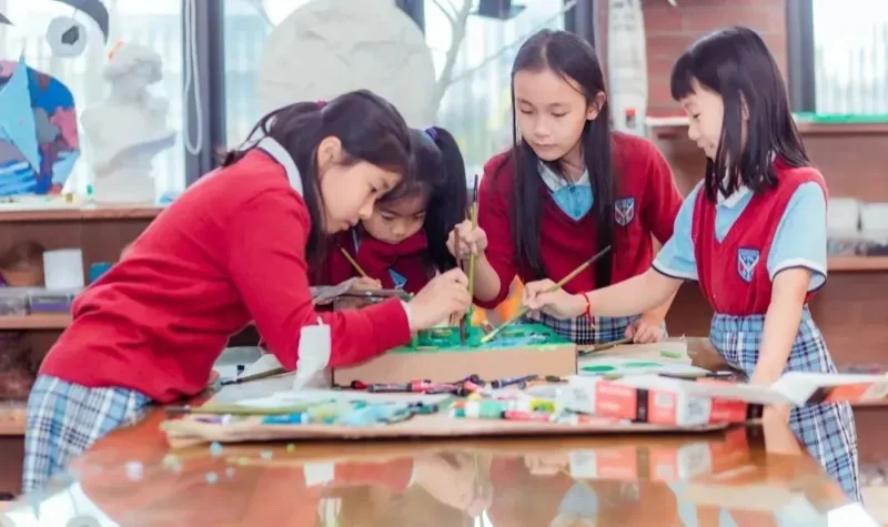 丽林维育学校(VPA) |  哈佛爸哥大妈选了VPA一年后感慨：这就是我的理想学校！