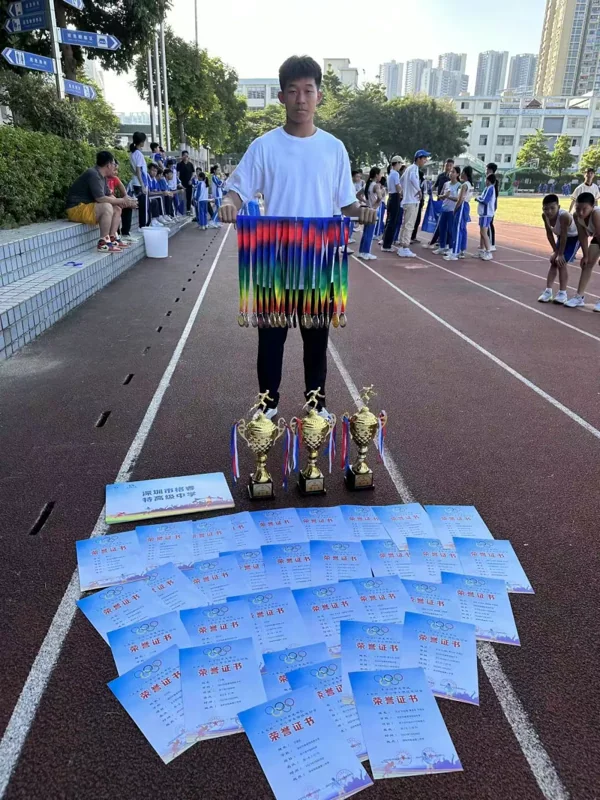 格睿特高级中学香港DSE班  |  体教品牌持续擦亮——热烈祝贺我校田径队在省级赛事中斩获佳绩！