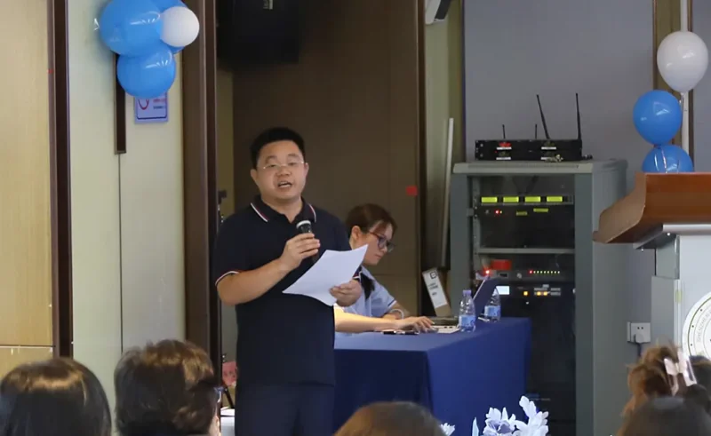 深圳市坪山区弘金地学校 | 于道各努力 千里自同风