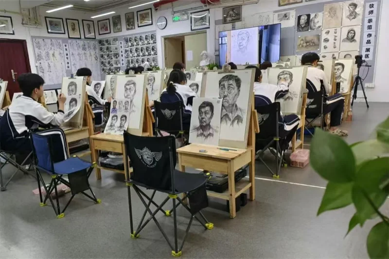 格睿特高级中学香港DSE班 | 重磅 | 深圳市格睿特高级中学2024招生简章
