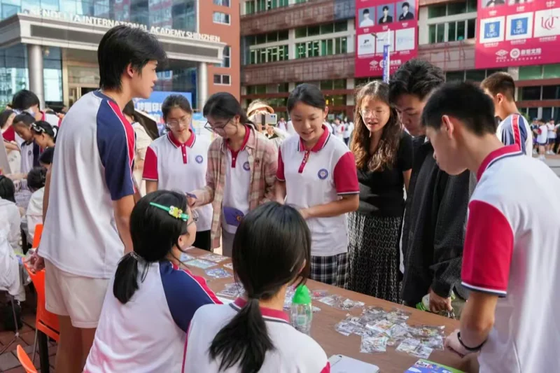 实验ALevel (新哲文院A-Level学部)| “摊”开想象,“集”聚青春—— 新哲文院I-Mart创意集市热辣开市!(上)