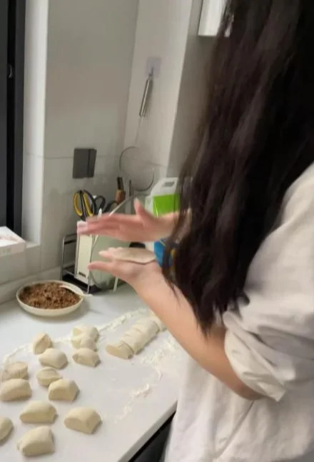 大道至简DSE(博恒橘郡校区)|【博高风采】不一样的假期,不一样的成长——博恒高中寒假德育作业展