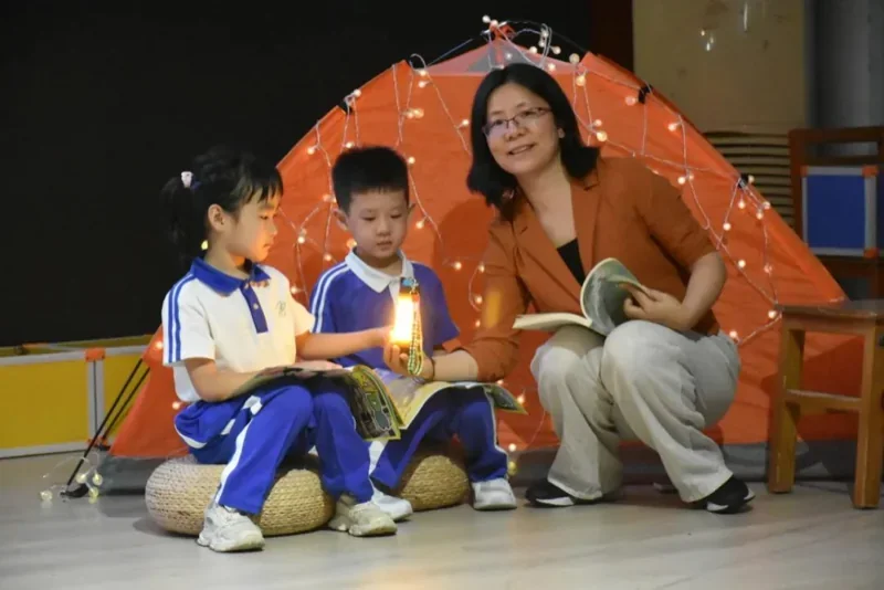 深圳市云顶学校国际班日语樱华书院   |   诵诗词经典   品盛世文明