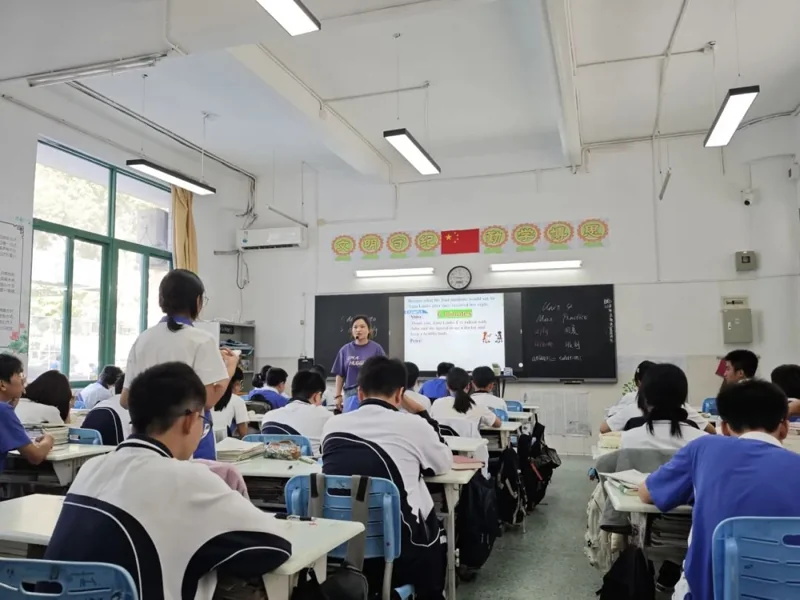 深圳市云顶学校国际班日语樱华书院  |  大道众行展风采 魅力课堂促花开