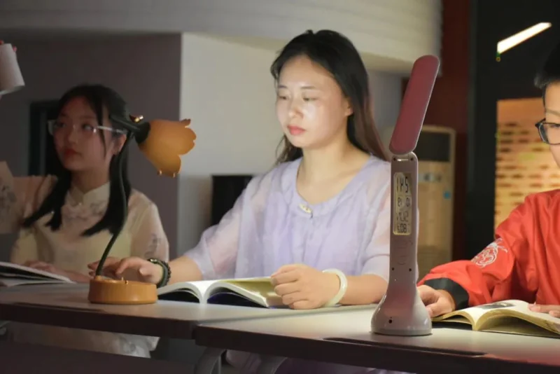 深圳市云顶学校国际班日语樱华书院   |   诵诗词经典   品盛世文明
