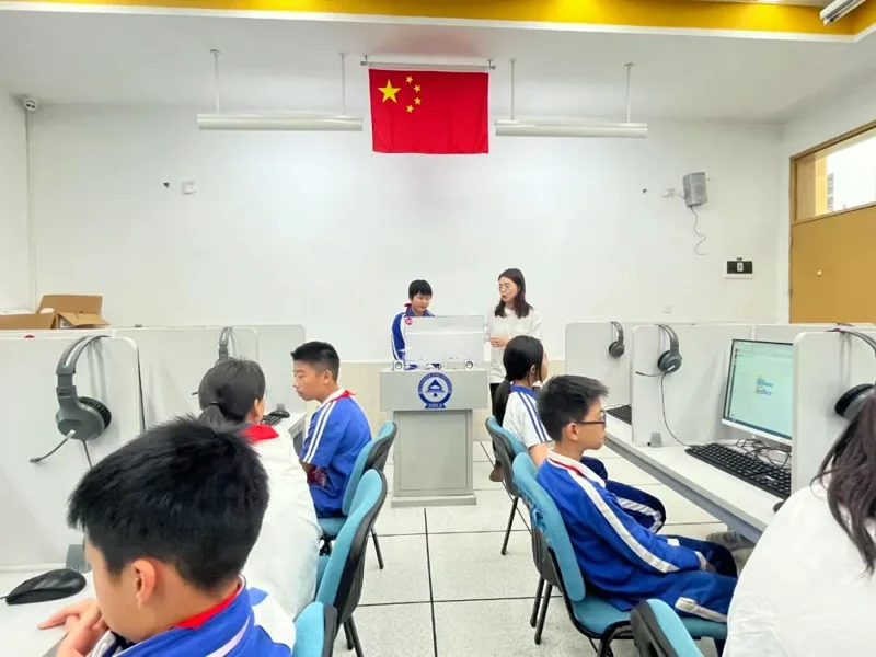 大道至简DSE(博恒橘郡校区)| 【党建引领聚合力 名师领航探AI】博恒实验学校“党建同心圆·名师进民校”人工智能专场活动圆满举行