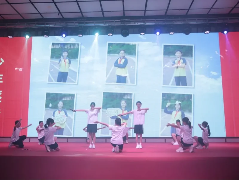 深圳罗湖港人子弟学校 | 【2024届毕业典礼】少年逐梦 一路生花