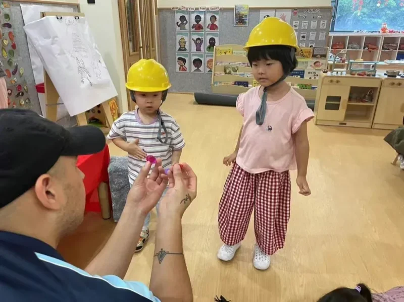 理德幼儿学园 | 洞影间 攀云巅(上)