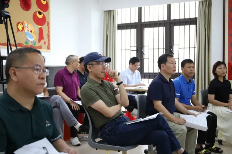 深圳市坪山区弘金地学校 | 为有豪情多壮志 技术赋能谱新篇