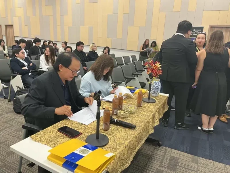 智略国际教育 | 智略受邀参加JCU学科成果展示会:持续助力人才培养