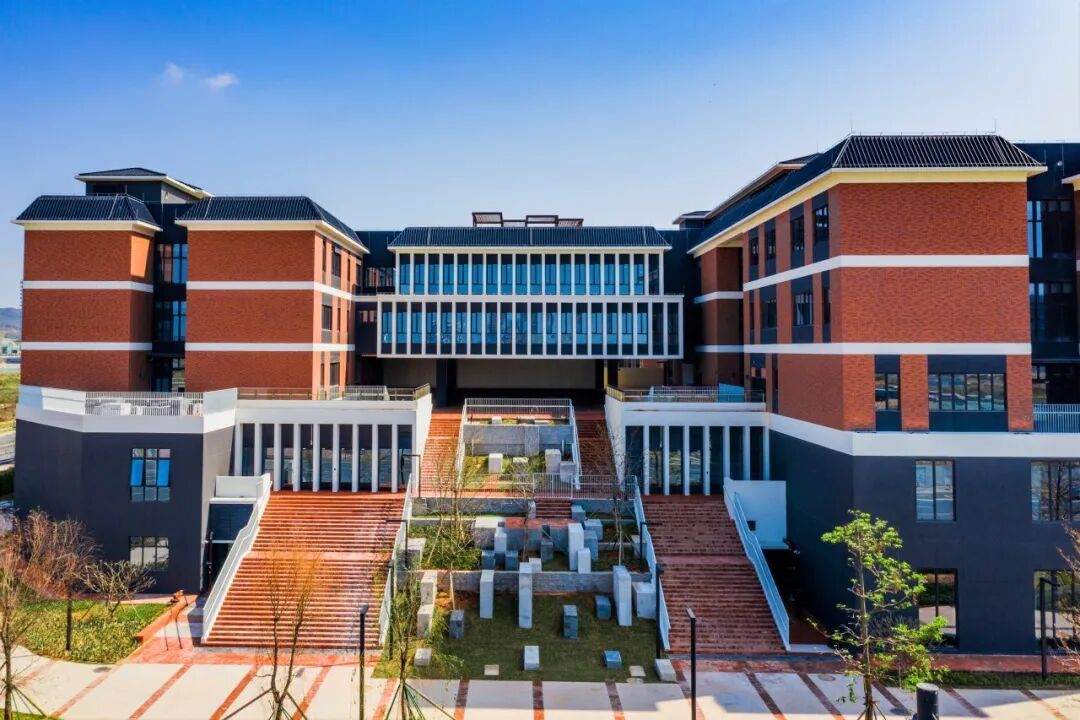 横琴哈罗校园建筑